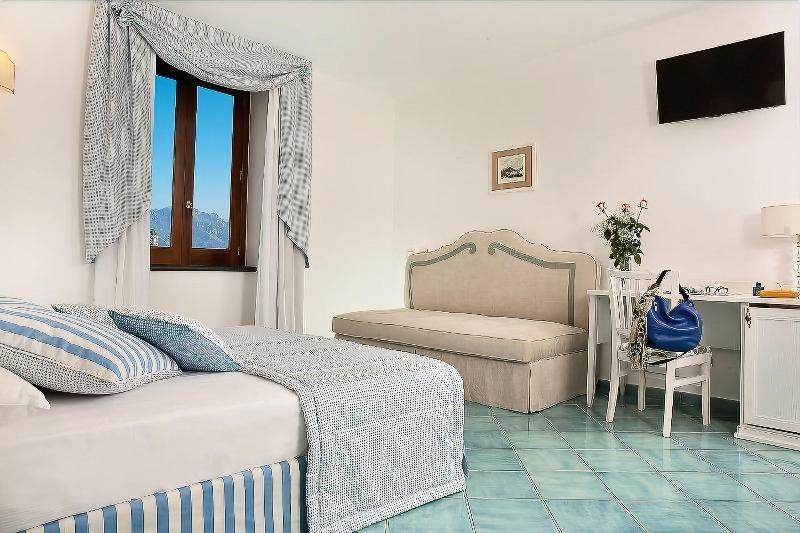 Acomodação com café da manhã  Maria Amalfi